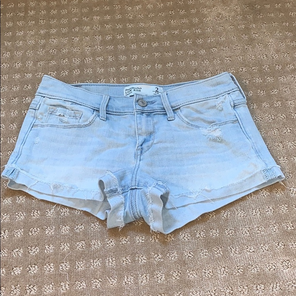 Abercrombie & Fitch Low Rise Shorts